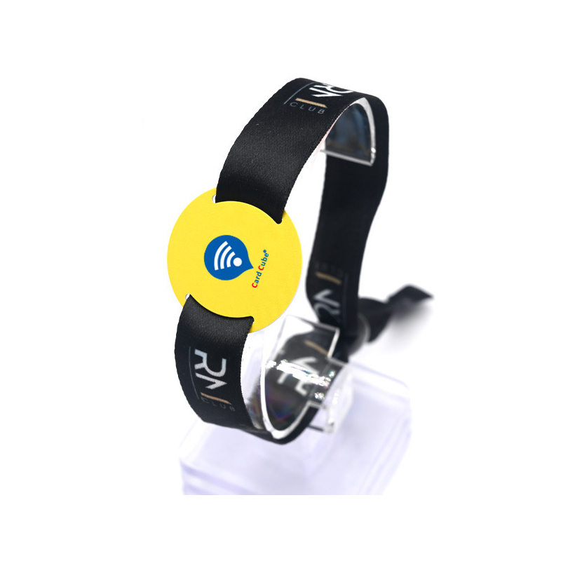 RFID織嘜腕帶批發(fā)生產(chǎn)織嘜手環(huán)定制工廠智能腕帶廠家