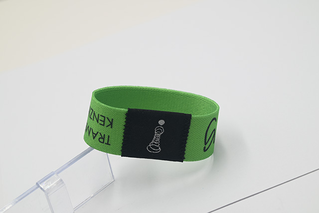 服裝店PVC卡設計方案如何做? 服裝店PVC卡設計方案如何做?