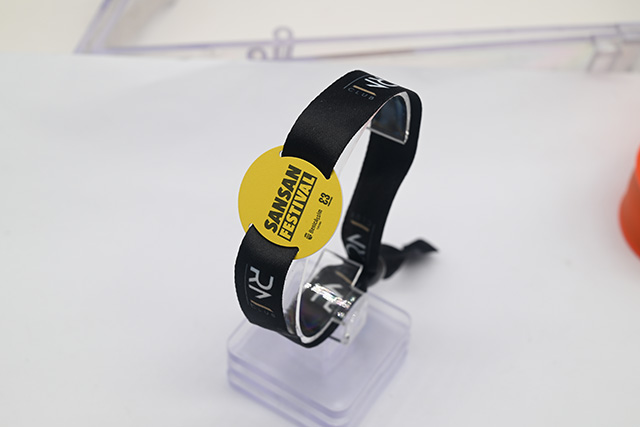 單家店的西餐廳鑰匙扣卡儲值消費(fèi)系統(tǒng) 單家店的西餐廳鑰匙扣卡儲值消費(fèi)系統(tǒng)